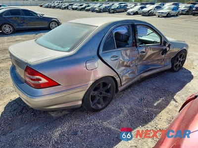 Trzecie zdjęcie samochodu z tyłu: 2007 MERCEDES-BENZ C 230 VIN:WDBRF52H77F874194 - miniatura