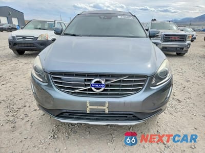 Piąte zdjęcie samochodu w środku: 2016 VOLVO XC60 T6 PLATINUM VIN:YV449MRM2G2903881 - miniatura