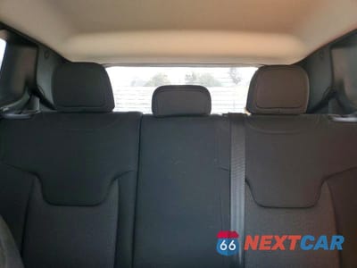 Zdjęcie 10 z 13 samochodu: 2019 JEEP RENEGADE SPORT VIN:ZACNJBAB5KPJ77832 - miniatura