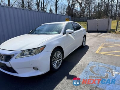 Drugie zdjęcie samochodu z przodu: 2013 LEXUS ES 350 BASE VIN:JTHBK1GG5D2008034 - miniatura