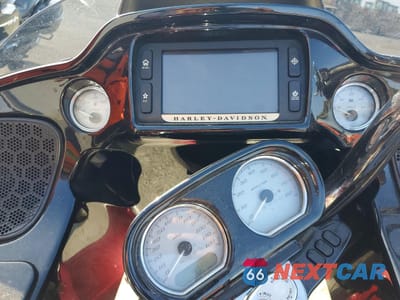 Zdjęcie 7 z 9 samochodu: 2016 HARLEY-DAVIDSON FLTRXS ROAD GLIDE SPECIAL VIN:1HD1KTM39GB637096 - miniatura