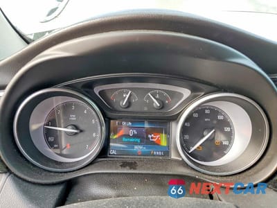 Zdjęcie 9 z 14 samochodu: 2019 BUICK ENVISION PREFERRED VIN:LRBFXBSA2KD010031 - miniatura
