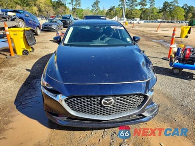 Piąte zdjęcie samochodu w środku: 2021 MAZDA 3 SELECT VIN:3MZBPABL9MM250533 - miniatura