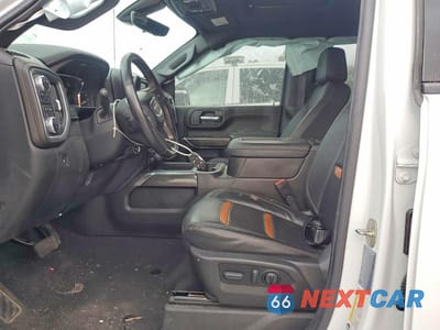 Zdjęcie 7 z 11 samochodu: 2022 GMC SIERRA K2500 AT4 VIN:1GT49PE71NF148734 - miniatura