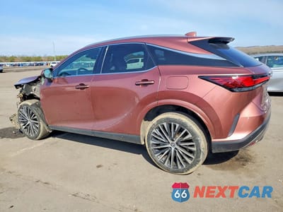 Drugie zdjęcie samochodu z przodu: 2023 LEXUS RX 350 PREMIUM+ VIN:2T2BAMBA9PC001629 - miniatura
