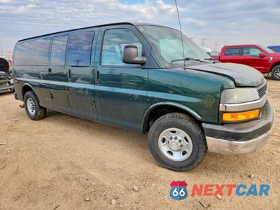 Czwarte zdjęcie samochodu z boku: 2009 CHEVROLET EXPRESS G3500 VIN:1GAHG39K791162406 - miniatura