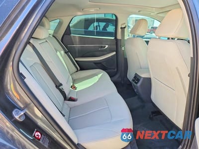 Zdjęcie 10 z 12 samochodu: 2023 HYUNDAI SONATA SEL VIN:KMHL14JA3PA255685 - miniatura
