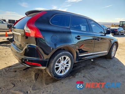 Trzecie zdjęcie samochodu z tyłu: 2016 VOLVO XC60 T5 VIN:YV440MDJ9G2852242 - miniatura