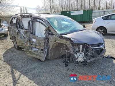 Czwarte zdjęcie samochodu z boku: 2018 TOYOTA SIENNA XLE 8-PASSENGER VIN:5TDYZ3DC0JS941199 - miniatura