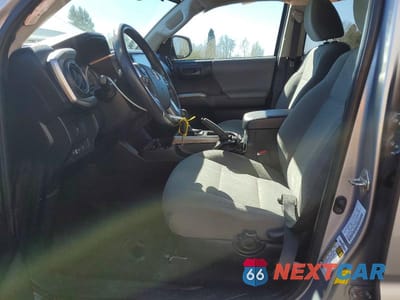 Zdjęcie 7 z 13 samochodu: 2020 TOYOTA TACOMA SR5 VIN:5TFAX5GN8LX182931 - miniatura