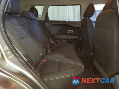 Zdjęcie 10 z 11 samochodu: 2016 KIA SOUL + VIN:KNDJP3A51G7360410 - miniatura