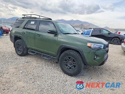 Czwarte zdjęcie samochodu z boku: 2021 TOYOTA 4RUNNER VENTURE EDITION VIN:JTEHU5JR9M5871887 - miniatura