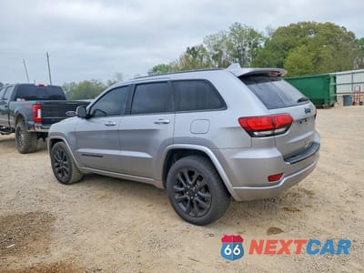 Drugie zdjęcie samochodu z przodu: 2018 JEEP GRAND CHEROKEE LAREDO VIN:1C4RJEAG2JC141732 - miniatura