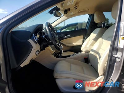 Zdjęcie 7 z 12 samochodu: 2015 MERCEDES-BENZ GLA 250 4MATIC VIN:WDCTG4GB1FJ086262 - miniatura