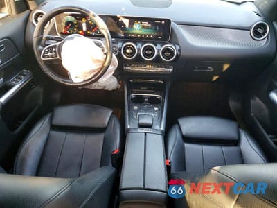 Zdjęcie 8 z 12 samochodu: 2021 MERCEDES-BENZ GLA 250 4MATIC VIN:W1N4N4HB9MJ194620 - miniatura