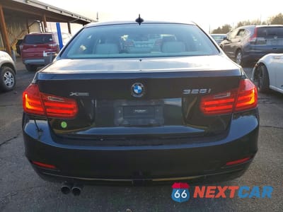 Zdjęcie 6 z 11 samochodu: 2014 BMW 328 XI VIN:WBA3B3C51EJ978618 - miniatura