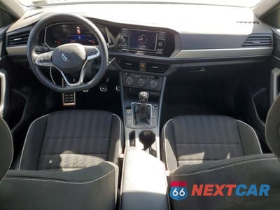 Zdjęcie 8 z 11 samochodu: 2024 VOLKSWAGEN JETTA SPORT VIN:3VWAM7BU5RM041216 - miniatura