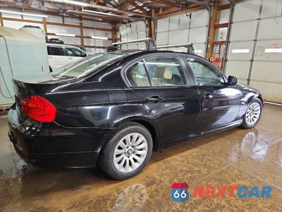 Trzecie zdjęcie samochodu z tyłu: 2009 BMW 328 I VIN:WBAPH77539NM29387 - miniatura