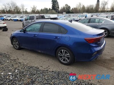 Drugie zdjęcie samochodu z przodu: 2023 KIA FORTE LXS VIN:3KPF24ADXPE652459 - miniatura