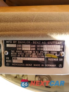 Zdjęcie 12 z 12 samochodu: 1986 MERCEDES-BENZ 300 E VIN:WDBEA30D3GA239178 - miniatura