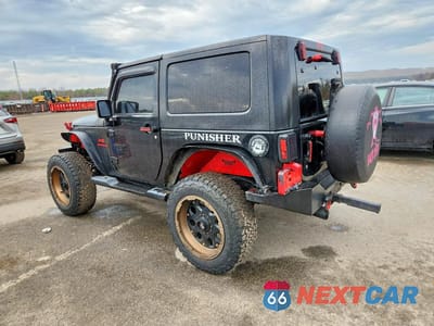 Drugie zdjęcie samochodu z przodu: 2007 JEEP WRANGLER SAHARA VIN:1J4FA54107L228512 - miniatura