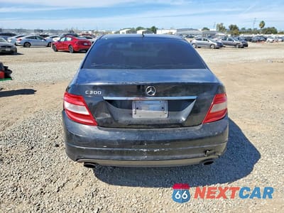 Zdjęcie 6 z 12 samochodu: 2009 MERCEDES-BENZ C 300 VIN:WDDGF54X09R060814 - miniatura