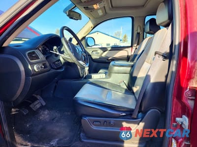 Zdjęcie 7 z 12 samochodu: 2007 CHEVROLET TAHOE C1500 VIN:1GNFC13J47R297900 - miniatura