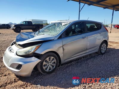 2017 HYUNDAI ACCENT SE KMHCT5AE5HU325898 - główne zdjęcie licytacji z USA - miniatura