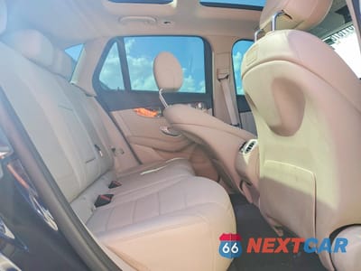 Zdjęcie 11 z 14 samochodu: 2018 MERCEDES-BENZ GLC 300 4MATIC VIN:WDC0G4KB2JV047837 - miniatura