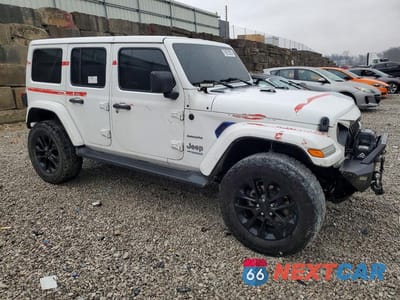 Czwarte zdjęcie samochodu z boku: 2022 JEEP WRANGLER UNLIMITED SAHARA 4XE VIN:1C4JJXP62NW162964 - miniatura