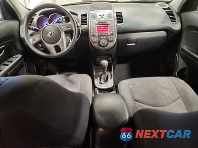 Zdjęcie 8 z 12 samochodu: 2011 KIA SOUL + VIN:KNDJT2A29B7331015 - miniatura