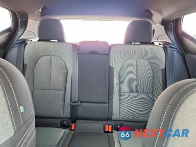 Zdjęcie 10 z 14 samochodu: 2024 VOLVO XC40 CORE VIN:YV4L12UK1R2356490 - miniatura