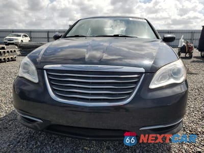 Piąte zdjęcie samochodu w środku: 2012 CHRYSLER 200 TOURING VIN:1C3CCBBB0CN302236 - miniatura