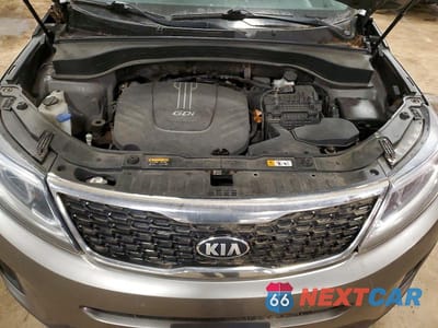 Zdjęcie 12 z 12 samochodu: 2014 KIA SORENTO LX VIN:5XYKTDA7XEG461128 - miniatura