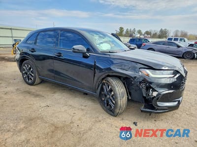 Czwarte zdjęcie samochodu z boku: 2026 HONDA HR-V EXL VIN:3CZRZ2H71TM725726 - miniatura