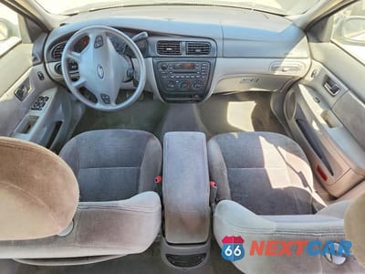 Zdjęcie 8 z 11 samochodu: 2002 FORD TAURUS SES VIN:1FAFP55272G244340 - miniatura