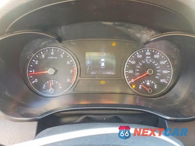 Zdjęcie 9 z 12 samochodu: 2018 KIA OPTIMA LX VIN:5XXGT4L38JG228539 - miniatura