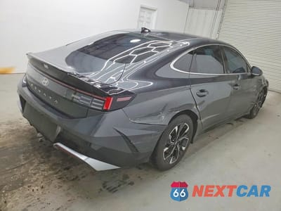 Trzecie zdjęcie samochodu z tyłu: 2025 HYUNDAI SONATA SEL VIN:KMHL64JA1SA485784 - miniatura