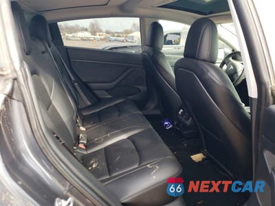 Zdjęcie 10 z 11 samochodu: 2021 TESLA MODEL 3 VIN:5YJ3E1EA8MF045412 - miniatura