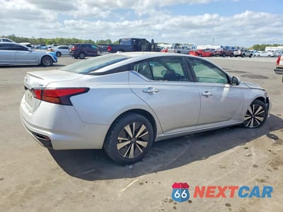 Trzecie zdjęcie samochodu z tyłu: 2022 NISSAN ALTIMA 2.5 SV VIN:1N4BL4DV8NN388057 - miniatura