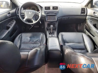 Zdjęcie 8 z 13 samochodu: 2006 HONDA ACCORD LX VIN:1HGCM66316A012233 - miniatura