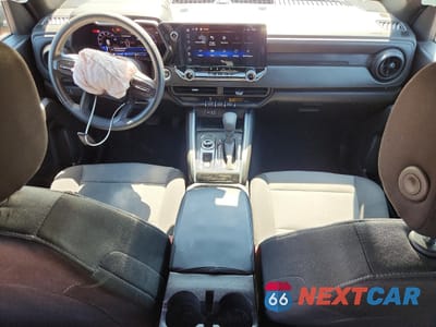 Zdjęcie 8 z 14 samochodu: 2024 CHEV COLORADO VIN:1GCPTBEK2R1299946 - miniatura