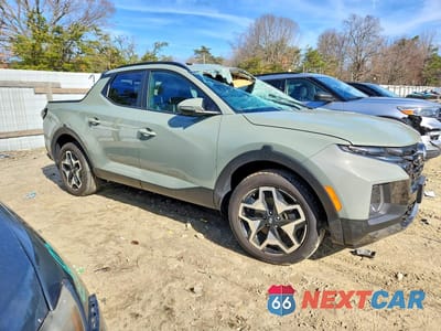 Czwarte zdjęcie samochodu z boku: 2023 HYUNDAI SANTA CRUZ LIMITED VIN:5NTJEDAFXPH070281 - miniatura