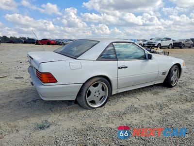 Trzecie zdjęcie samochodu z tyłu: 1995 MERCEDES-BENZ SL 320 VIN:WDBFA63E4SF111070 - miniatura