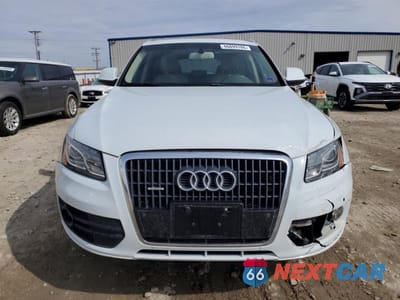 Piąte zdjęcie samochodu w środku: 2012 AUDI Q5 PREMIUM PLUS VIN:WA1LFAFP7CA067631 - miniatura