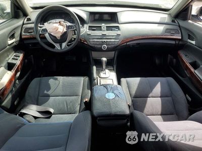 Zdjęcie 8 z 13 samochodu: 2011 HONDA ACCORD CROSSTOUR EX VIN:5J6TF1H36BL002766 - miniatura