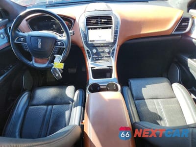 Zdjęcie 8 z 12 samochodu: 2019 LINCOLN NAUTILUS BLACK LABEL VIN:2LMPJ9JP2KBL67690 - miniatura