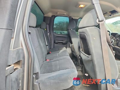 Zdjęcie 10 z 12 samochodu: 2007 GMC NEW SIERRA C1500 VIN:2GTEC19J471696262 - miniatura