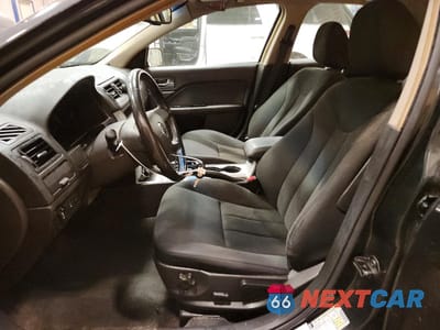 Zdjęcie 7 z 12 samochodu: 2010 MERCURY MILAN VIN:3MEHM0HA6AR637480 - miniatura