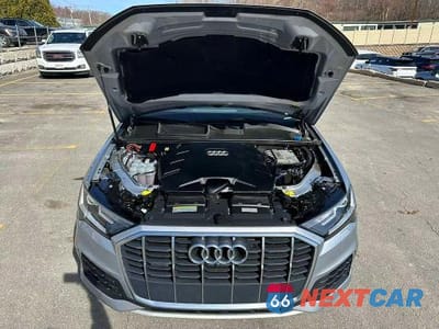 Zdjęcie 8 z 10 samochodu: 2021 AUDI Q7 PREMIUM PLUS VIN:WA1LXAF75MD010227 - miniatura